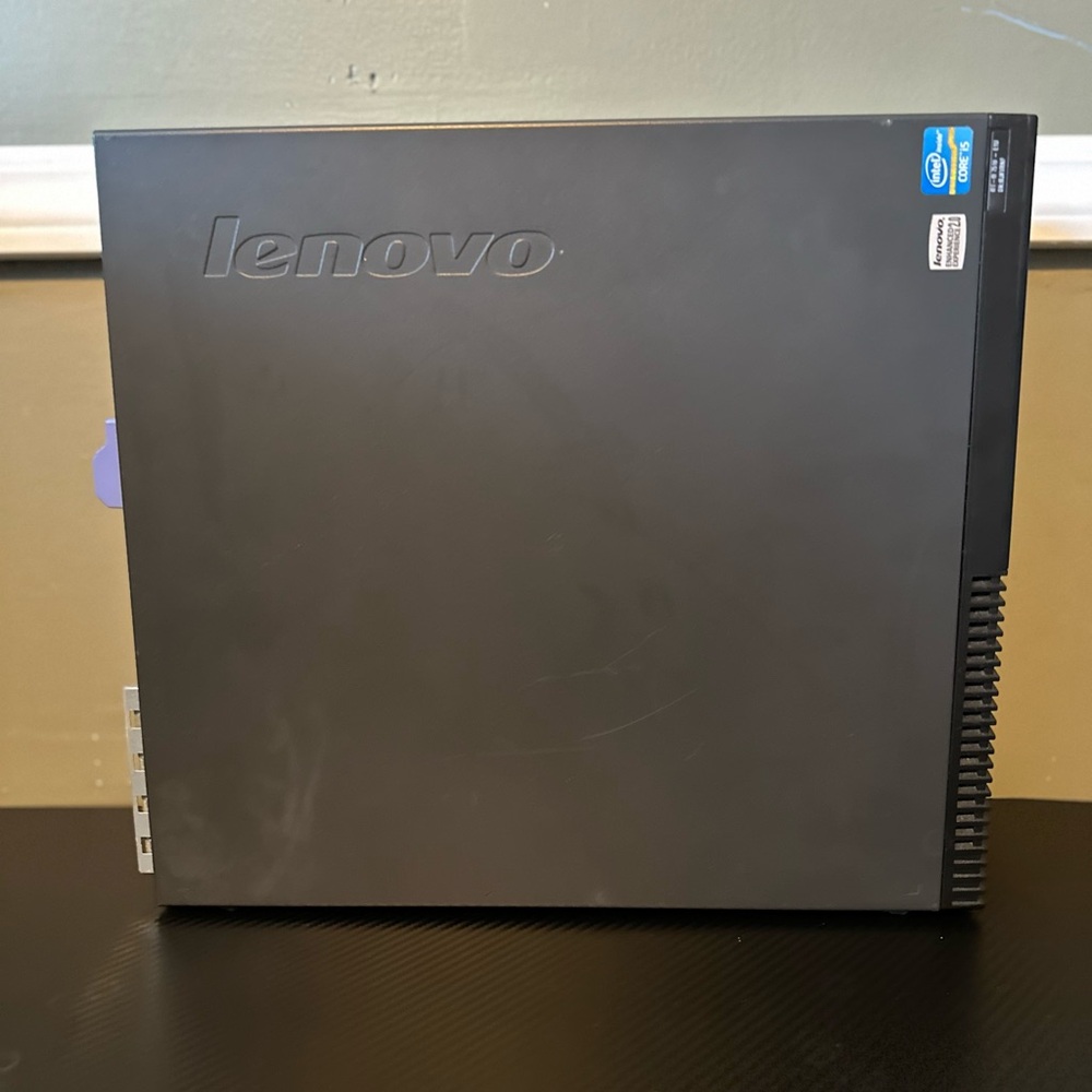 Desktop Computer - Picture 5 of 5